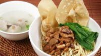 resep mie pangsit solo